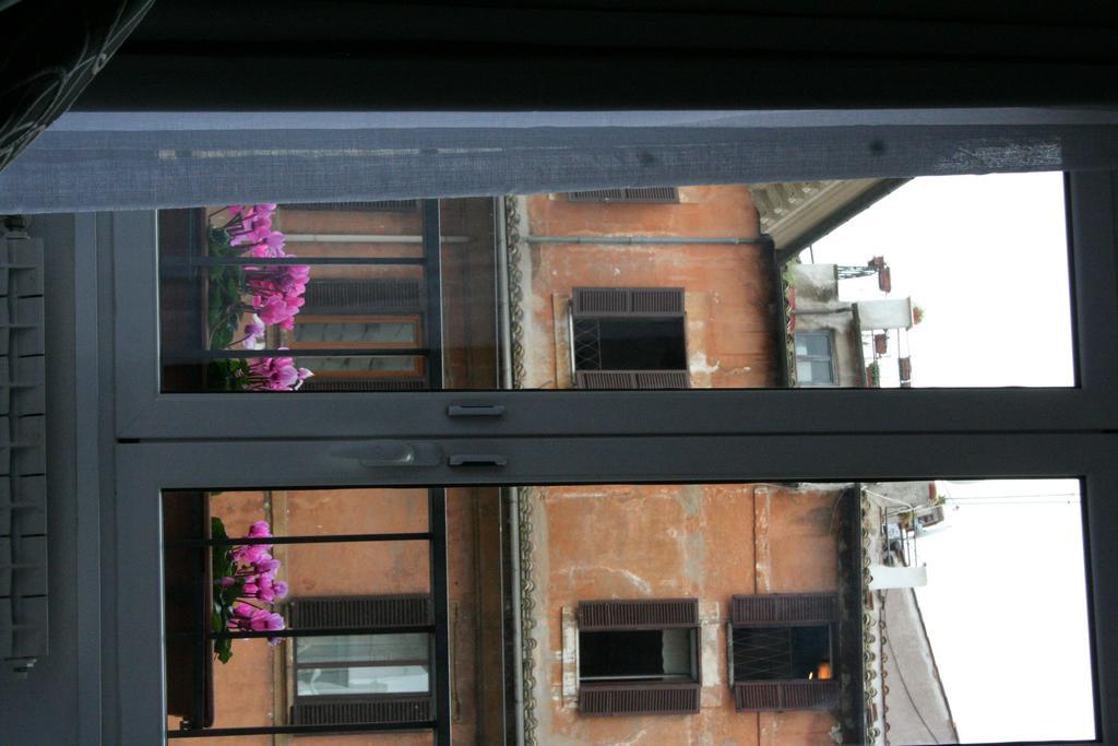 Claudia Rooms - Rome — Photos 3